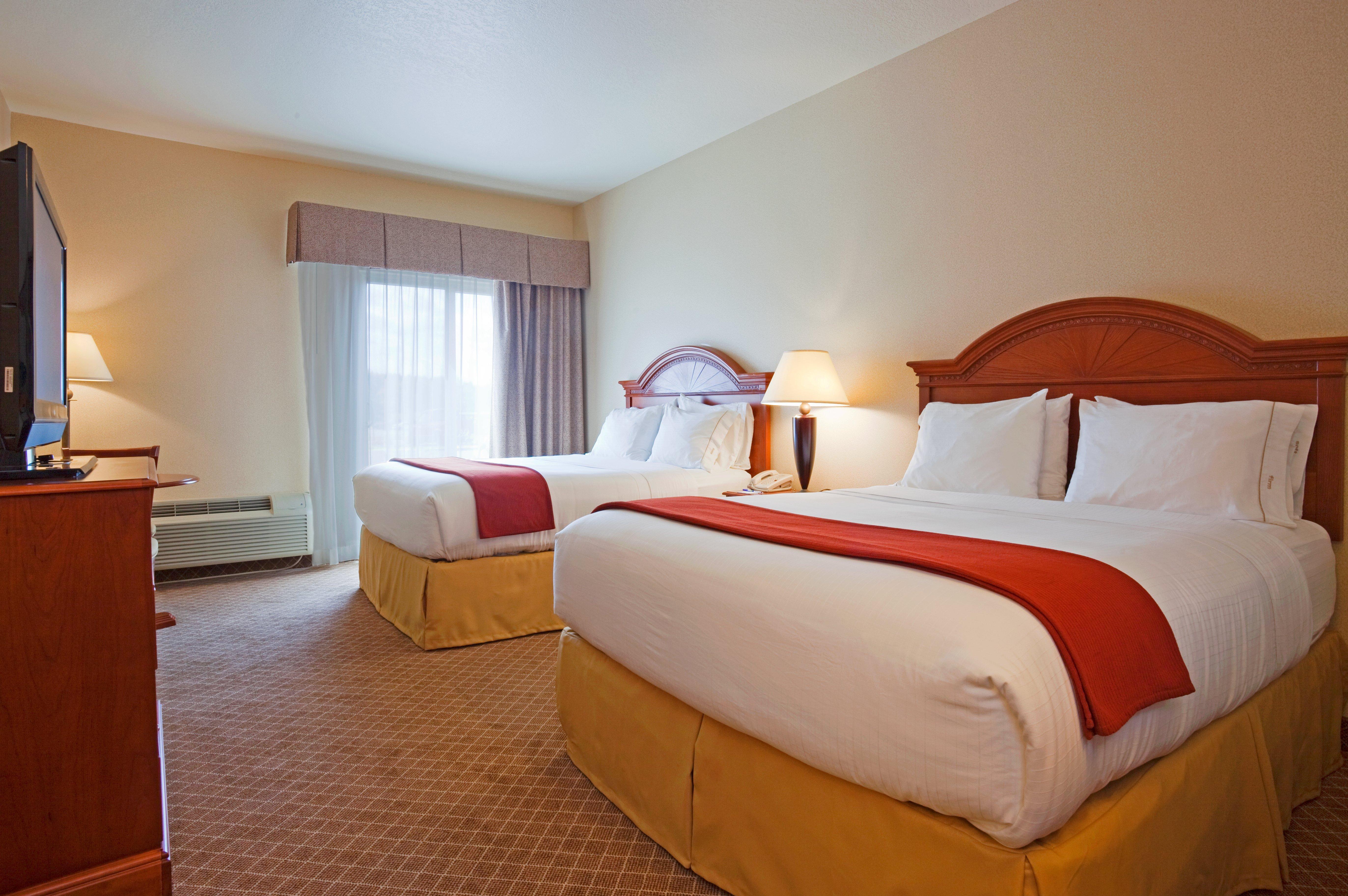 Holiday Inn Express & Suites Wausau By Ihg Weston Esterno foto