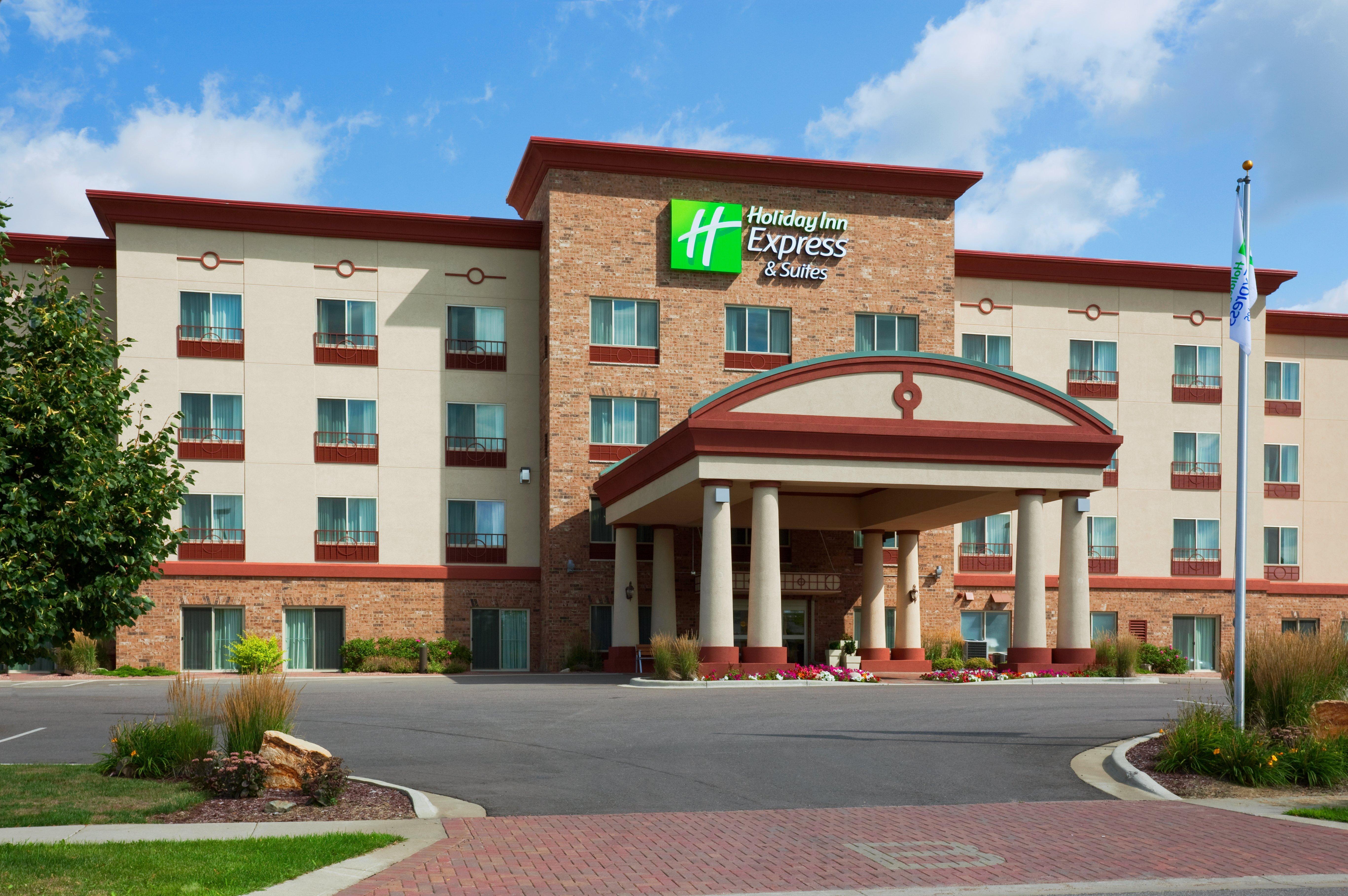 Holiday Inn Express & Suites Wausau By Ihg Weston Esterno foto