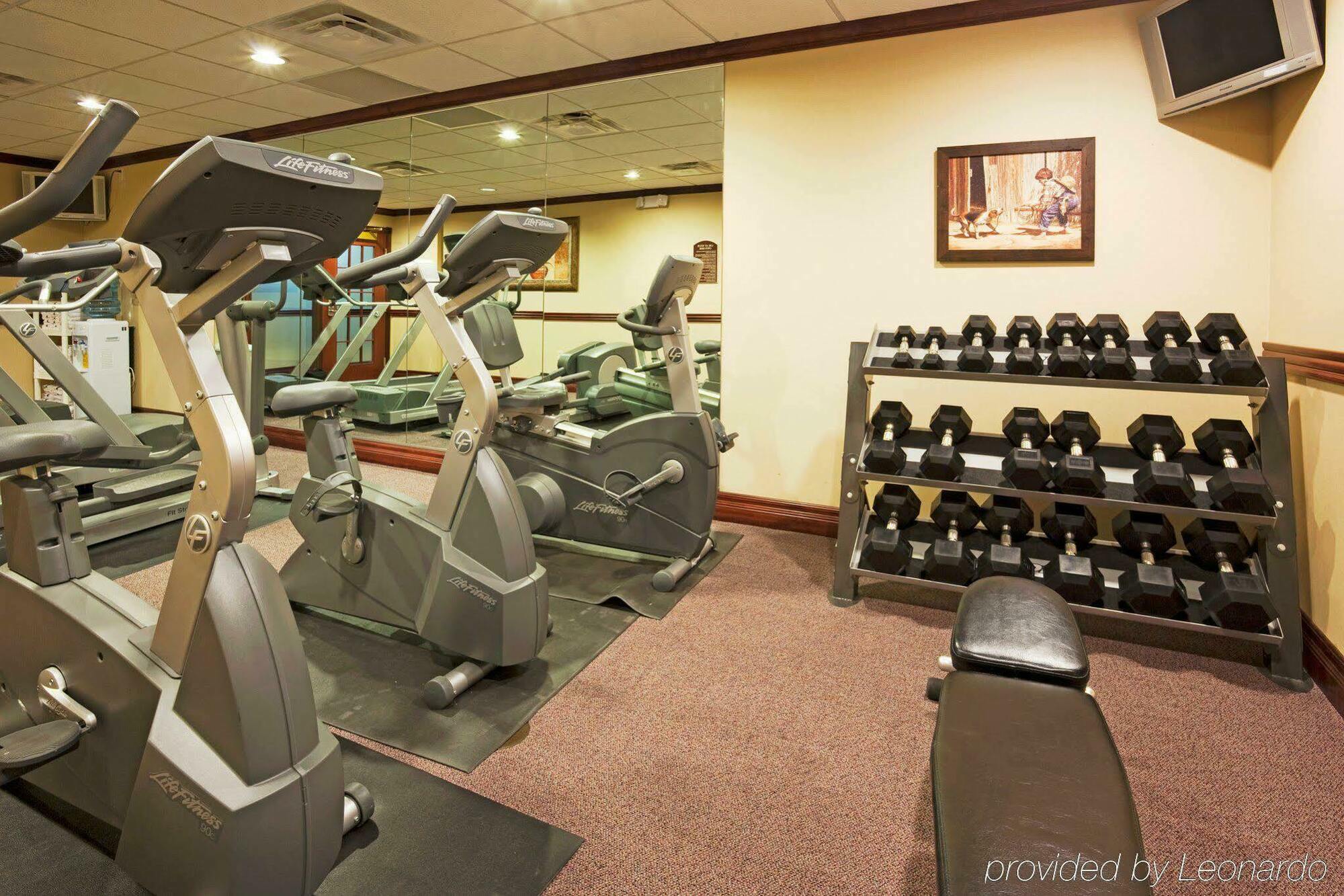 Holiday Inn Express & Suites Wausau By Ihg Weston Esterno foto