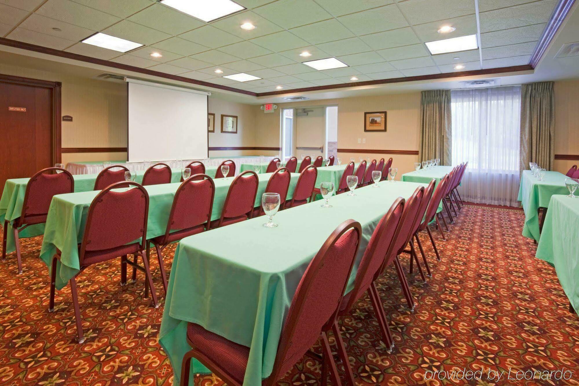 Holiday Inn Express & Suites Wausau By Ihg Weston Esterno foto